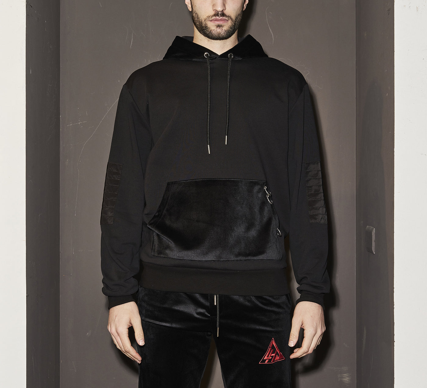 LHB2521004  Piercing Hoodie back logo