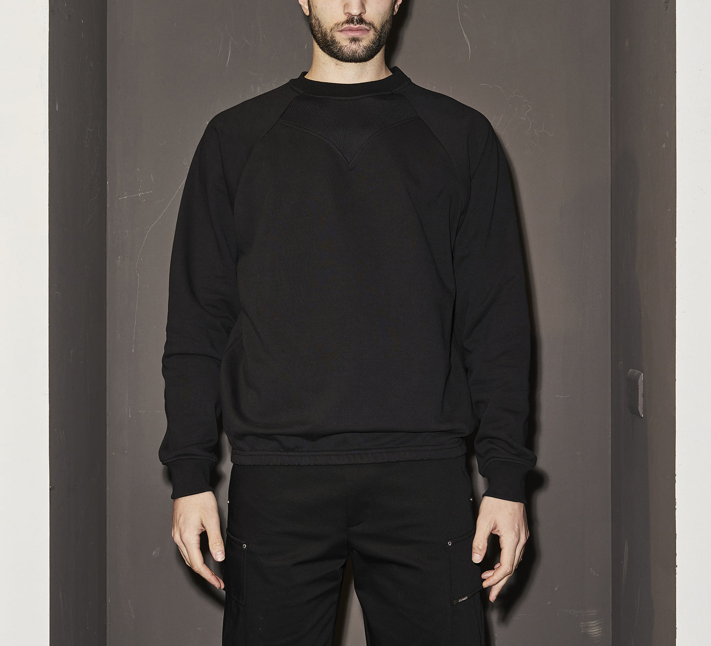 LHB2521007  Roundneck Sweatshirt tulle detail