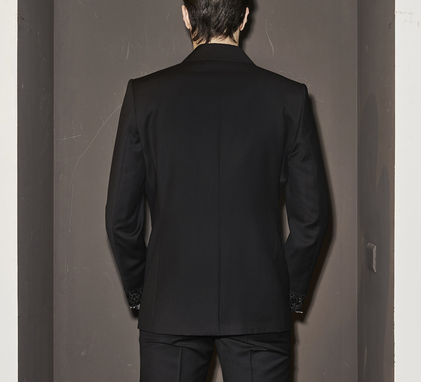 LHB2521304  Row Cut Paillettes cuff Blazer