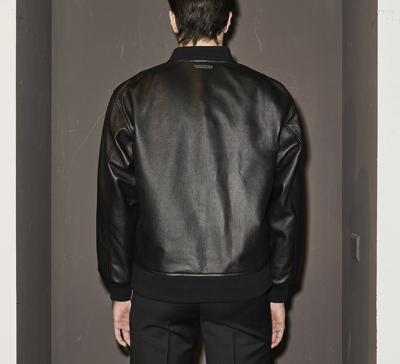 LHB2524003 Hammered  Bomber