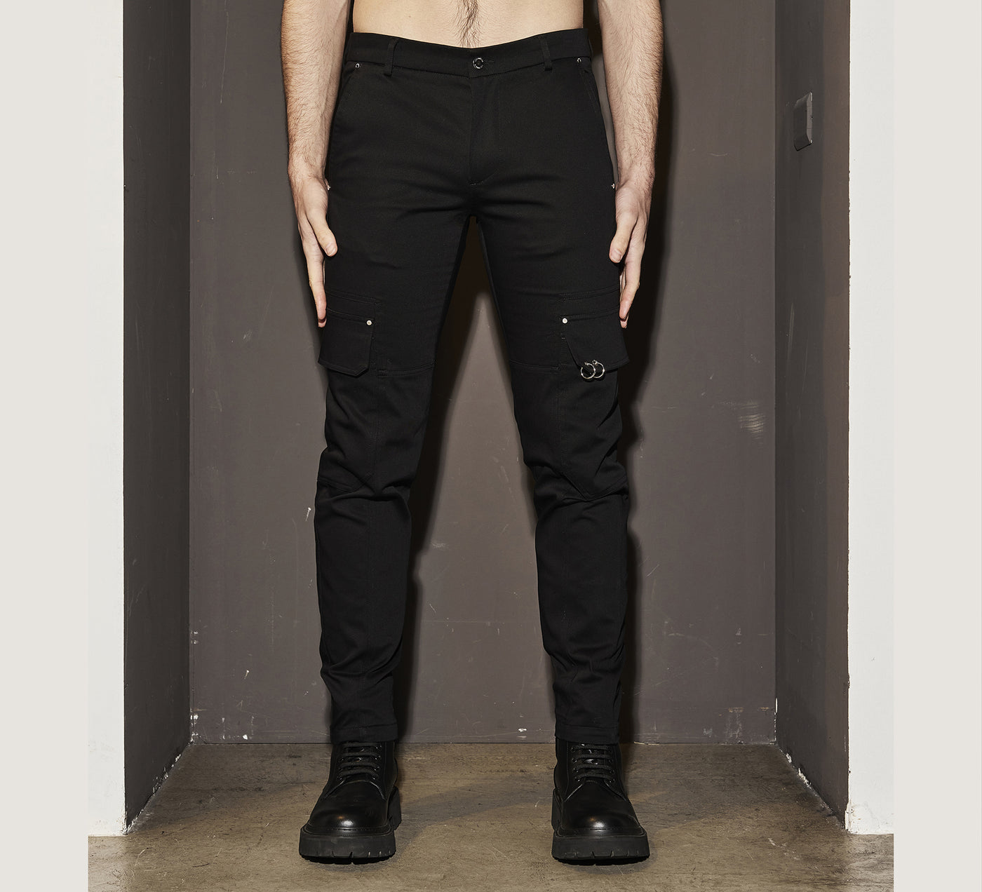 LHB2526008  Cotton Pants with Piercing Pockets